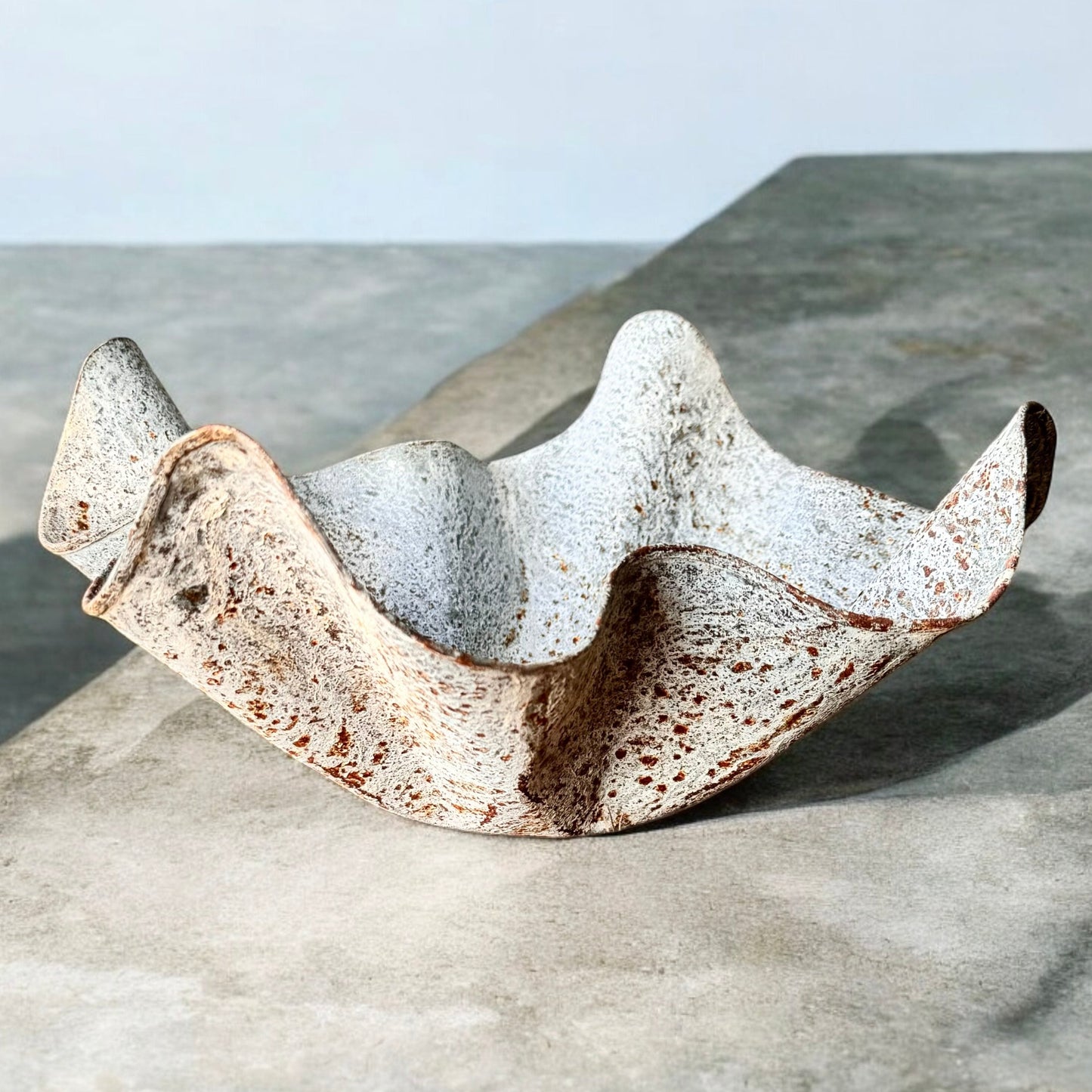 ZINA Planter Bowl – Galvanized Zinc