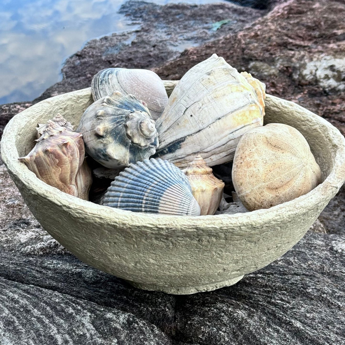 LARGE OVAL PAPER MACHE BOWL